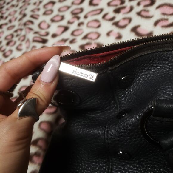 Vintage Hammit Black Tote Leather Bag Stud Red lined Zip Shoulder Hand Purse - Picture 5 of 7